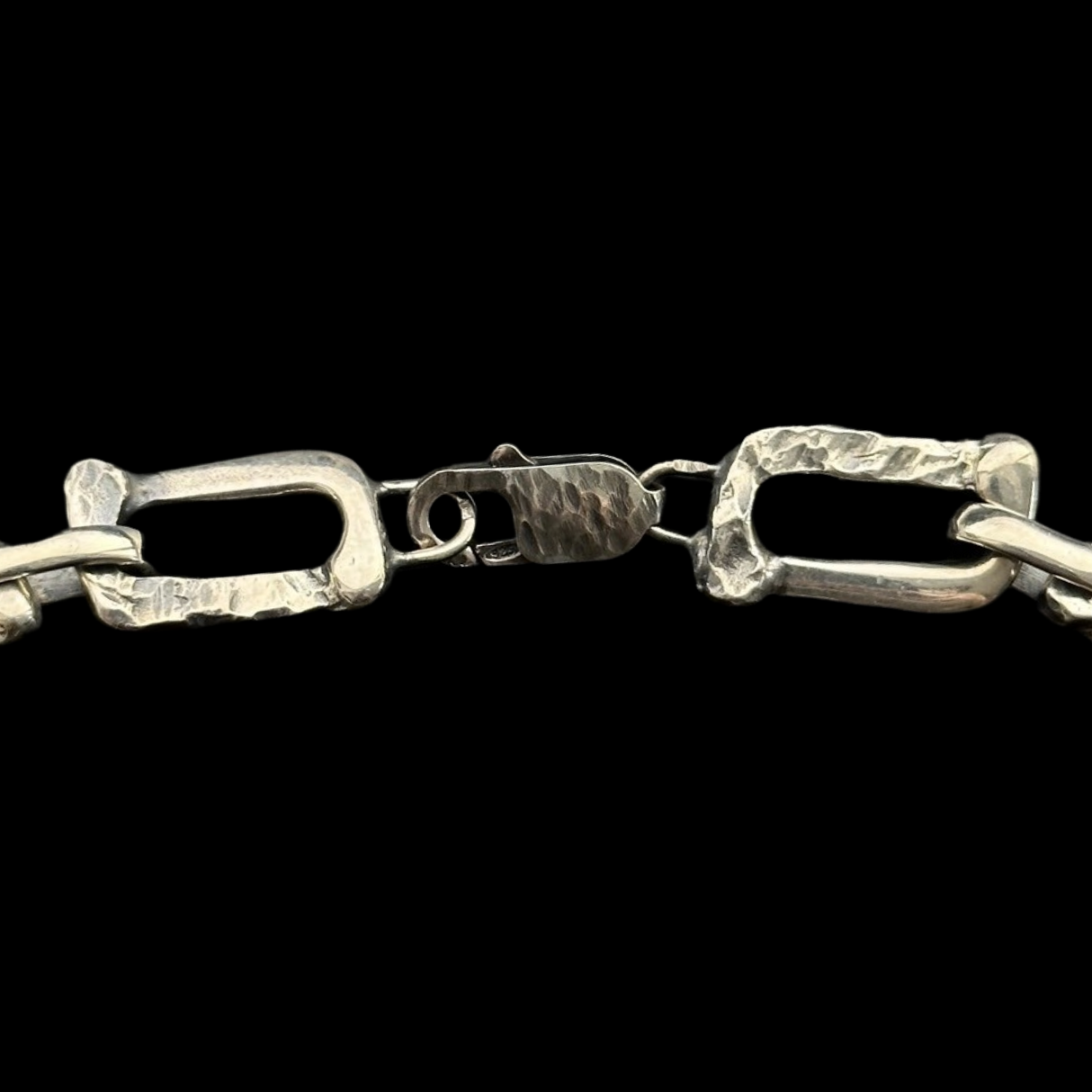 Colier din argint Amorf