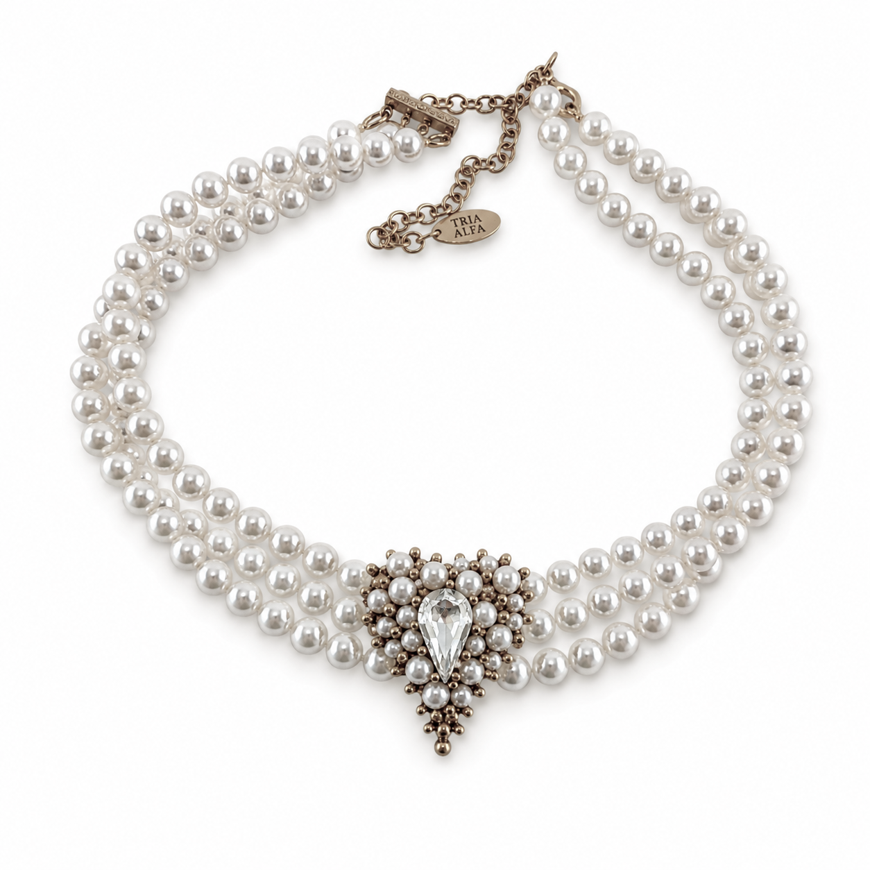 Choker cu perle si pandantiv inima Belladonna