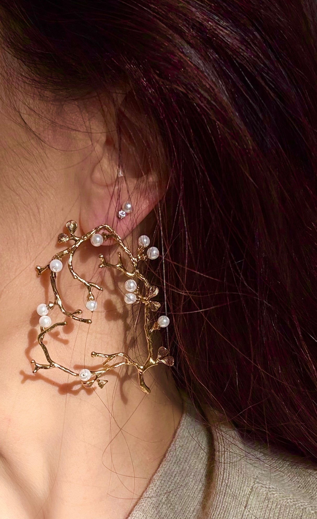 Cercei inima cu perle si crengute aurii - "Echoes of Love"