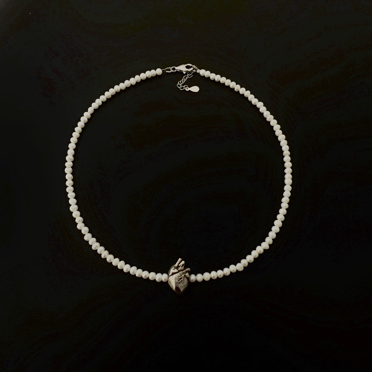 Colier din argint cu perle de cultura Anatomical Love