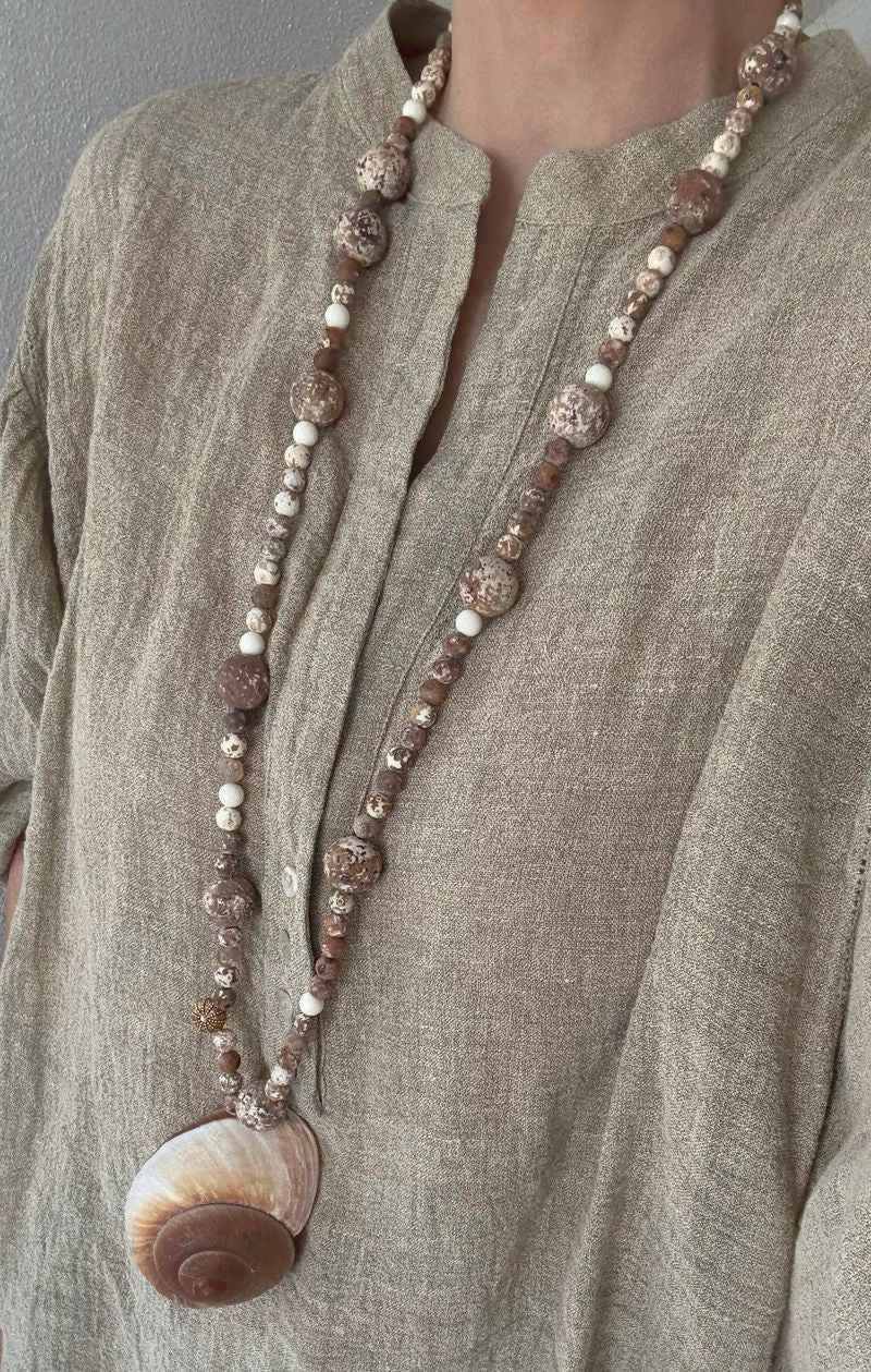 Colier melc natural Spira Earth - Editie Limitata (doar doua coliere disponibile)