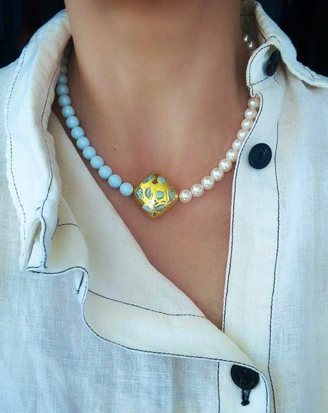 Colier perle de sticla Larimar