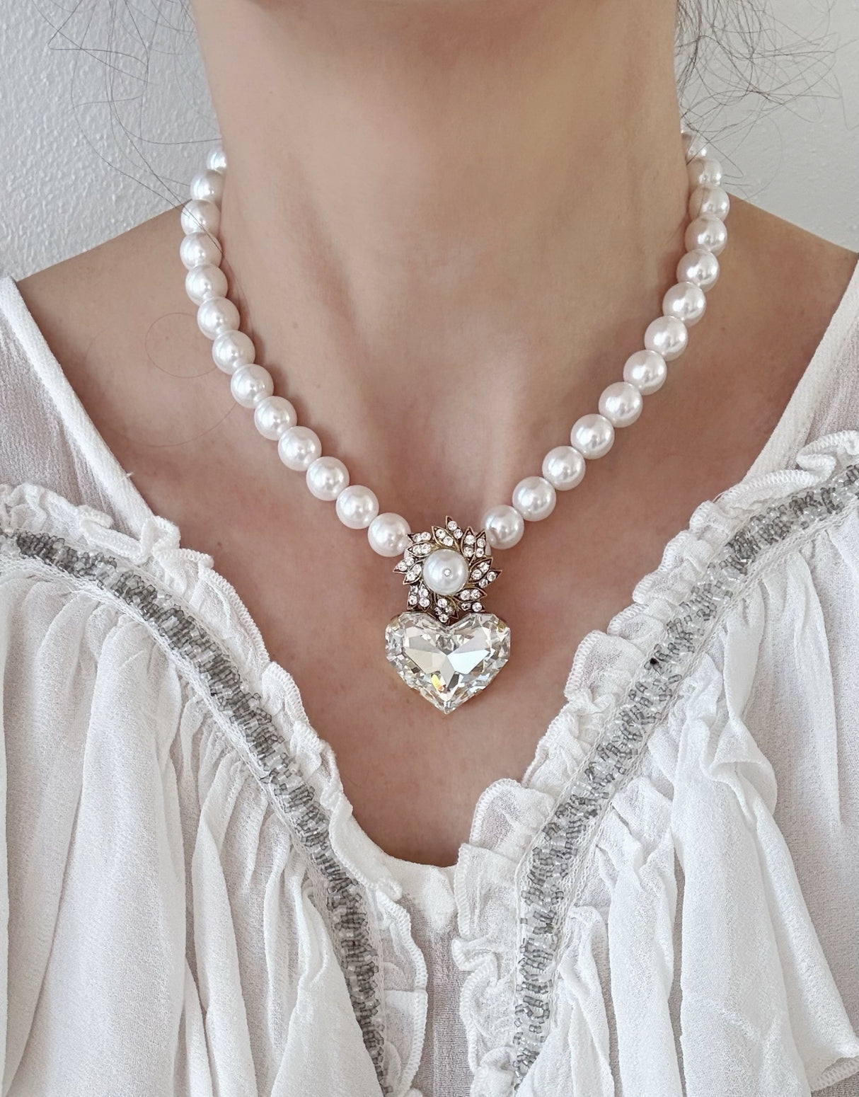 Colier cu perle si pandantiv inima cristal Solaria Perla