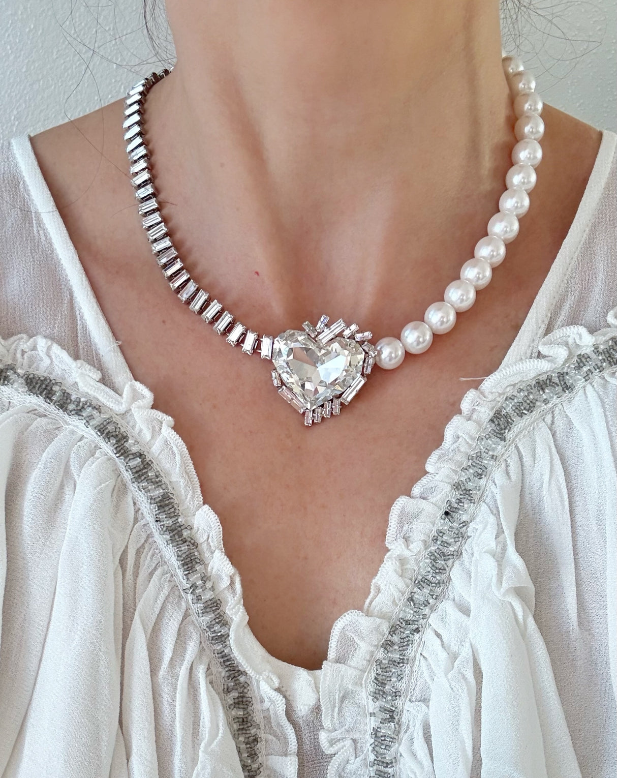 Colier cu perle si pandantiv inima cristal Heart Baguette - editie limitata