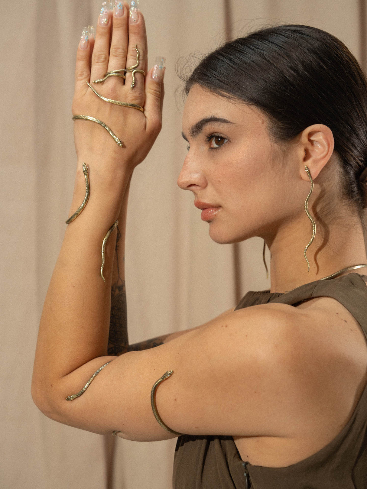 Bratara de brat Medusa