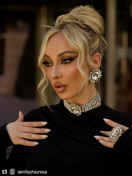 Colier tip choker cu cristale Agnes