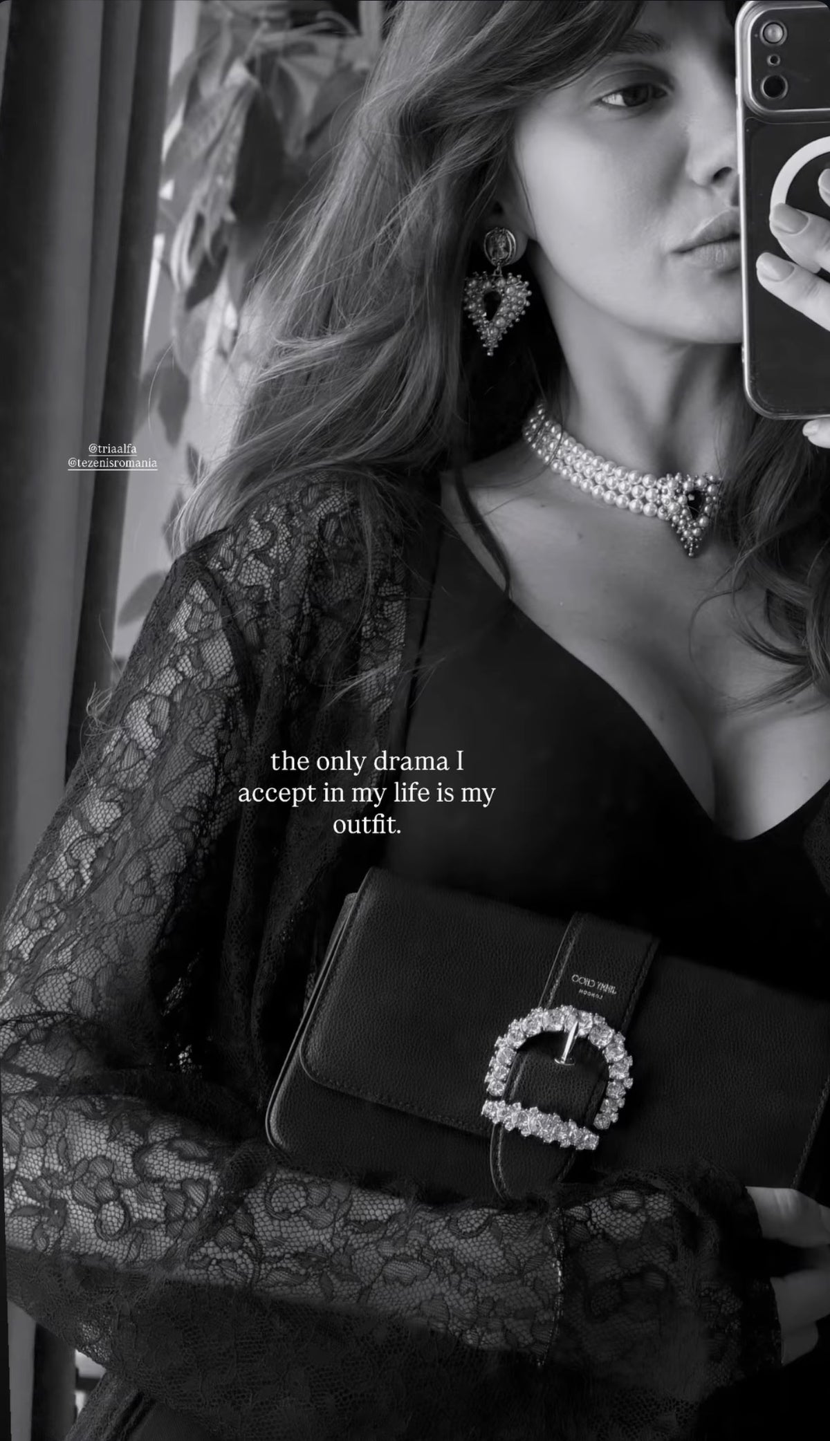 Choker cu perle si pandantiv inima Belladonna